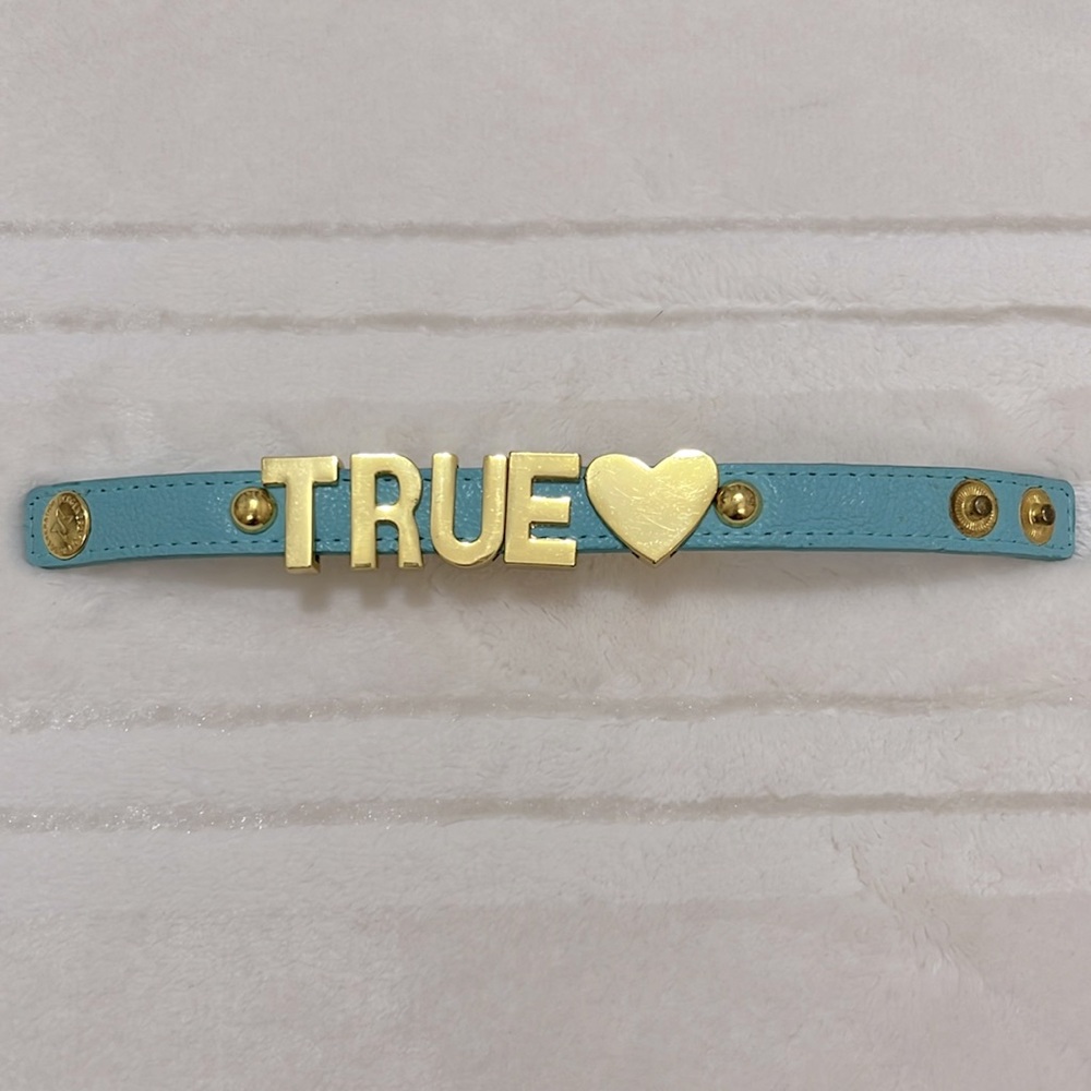 BCBGeneration TRUE 💛 Blue Leather Strap Bracelet